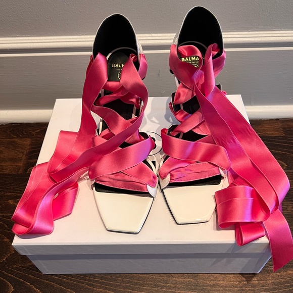 NWT RARE Balmain Exclusive Barbie Collection Patent Leather Lace Up Heels, 38 - Picture 7 of 13